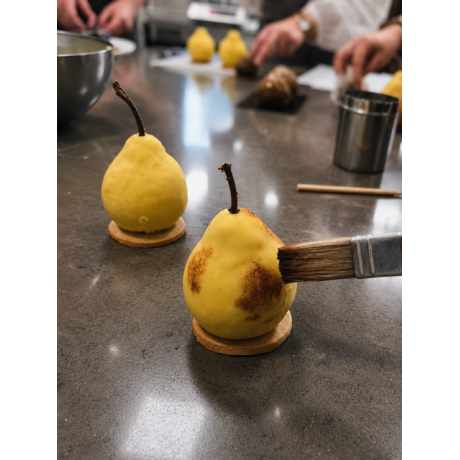 Poire en trompe l'oeil